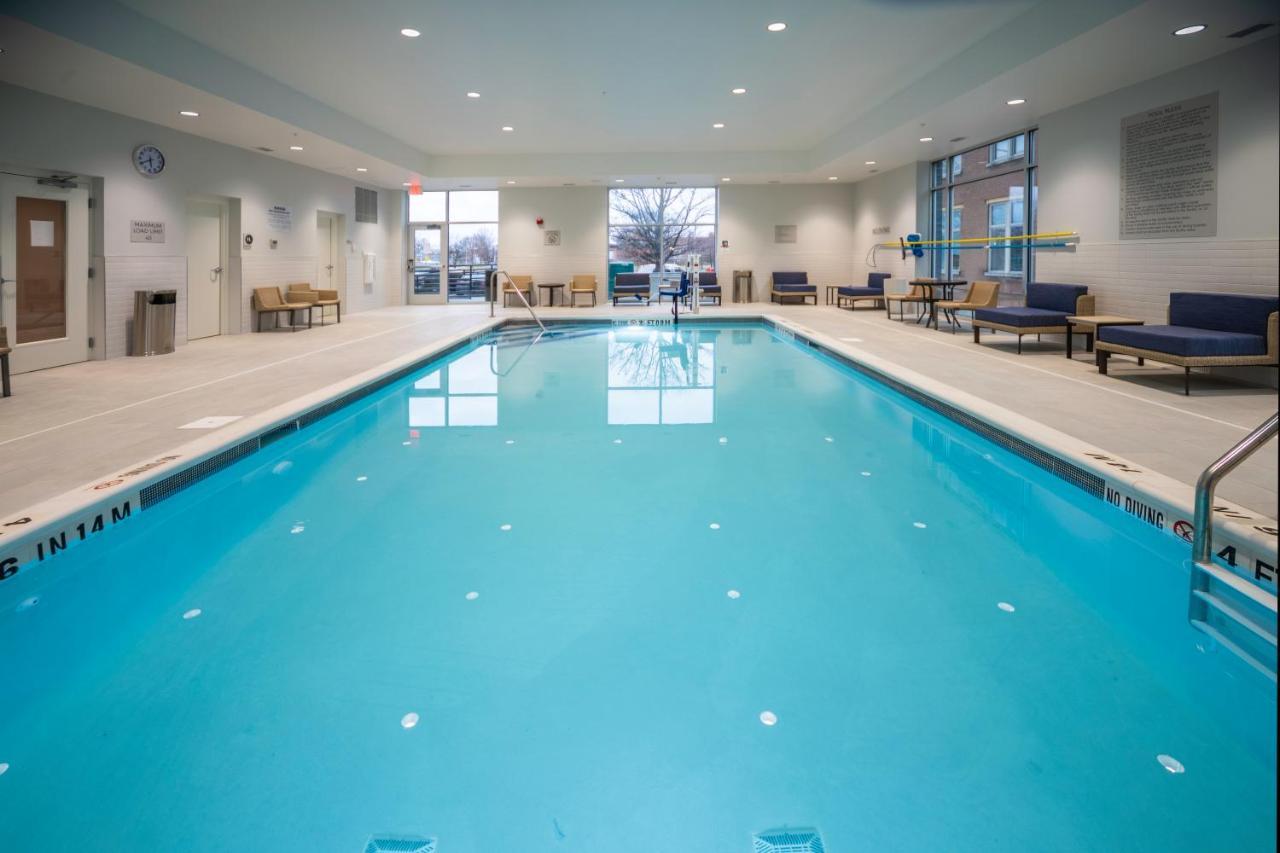 Towneplace Suites By Marriott Louisville Downtown Eksteriør billede