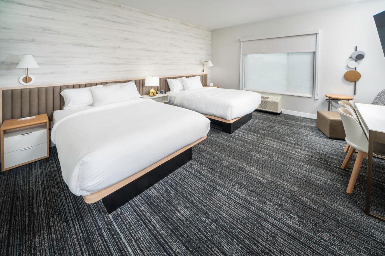 Towneplace Suites By Marriott Louisville Downtown Eksteriør billede